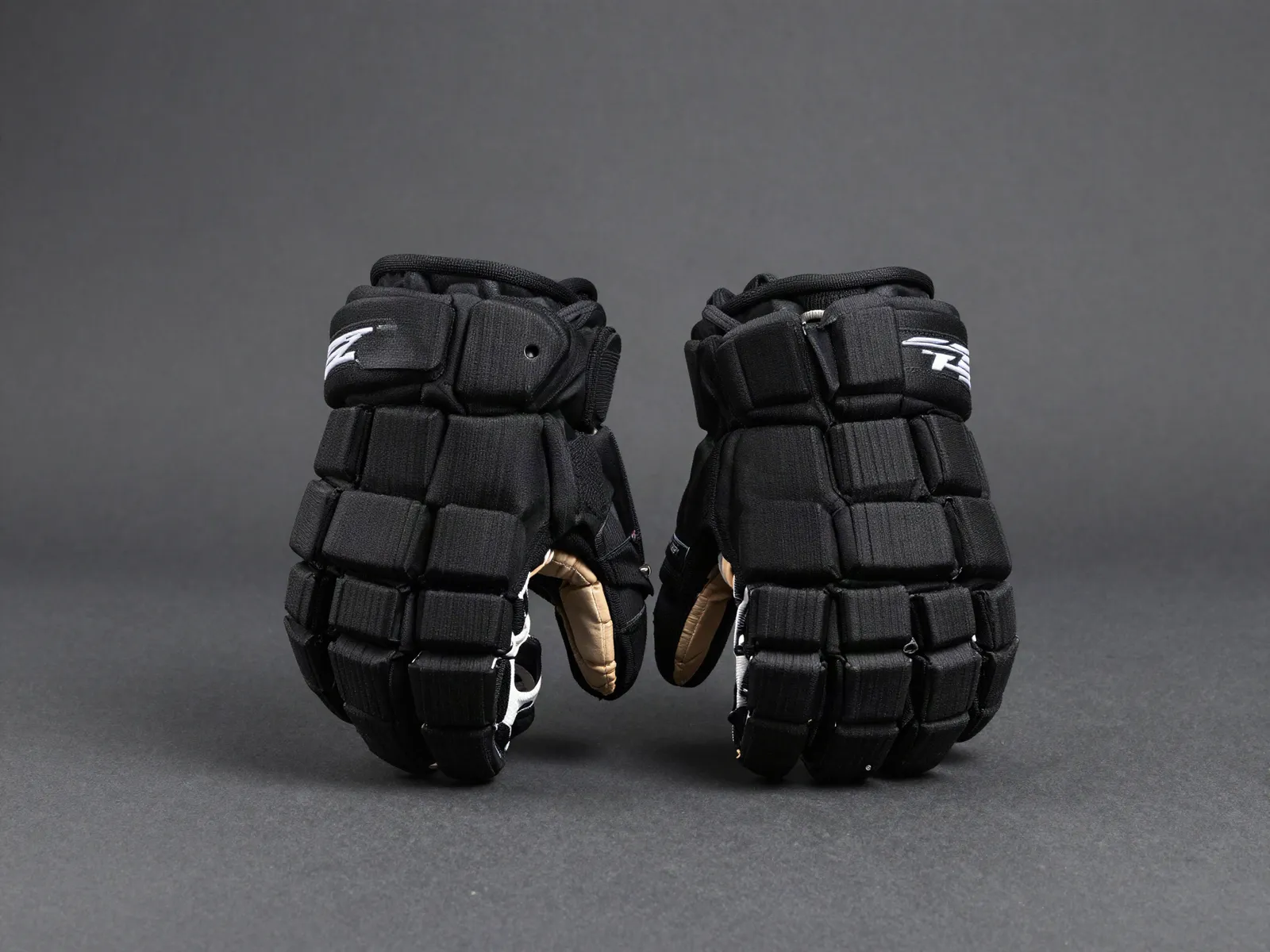 Guantes de hockey